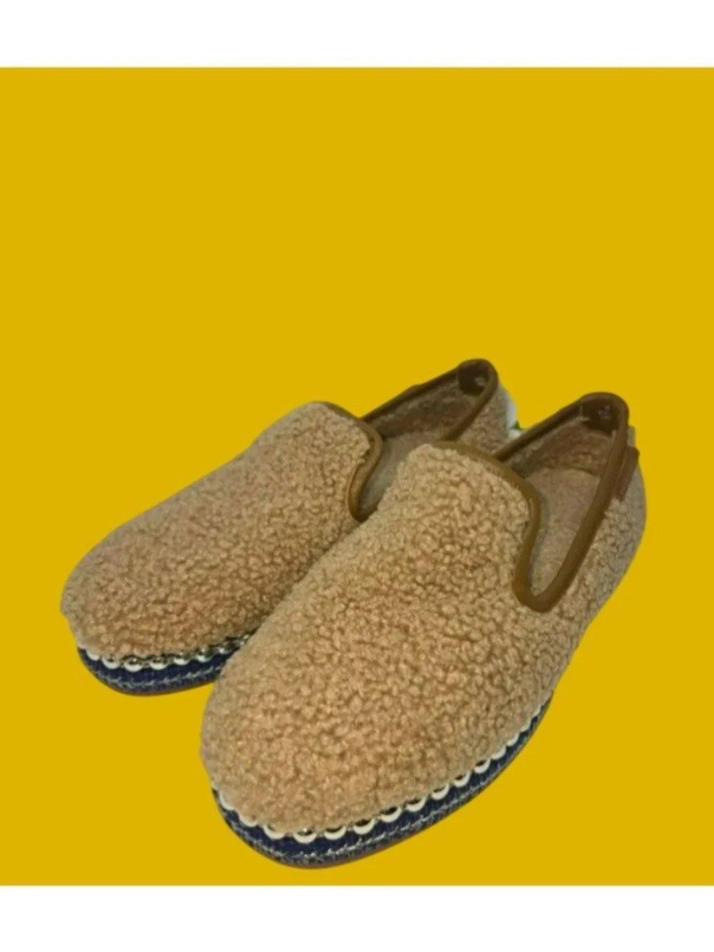 Chelsea & Violet Sherpa Slip-On Espadrille Latte Flats Size 6 NWB